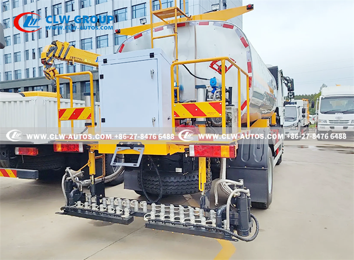 Shacman F3000 12 Ton Bitumen Sprayer Truck