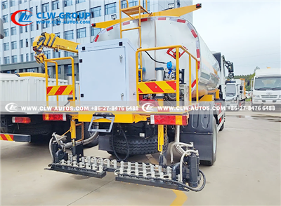 Shacman F3000 12 Ton Bitumen Sprayer Truck